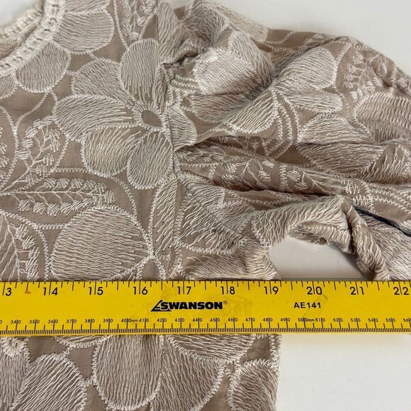 Solitaire Embroidered Short Sleeve Blouse M NWT - Picture 6 of 9